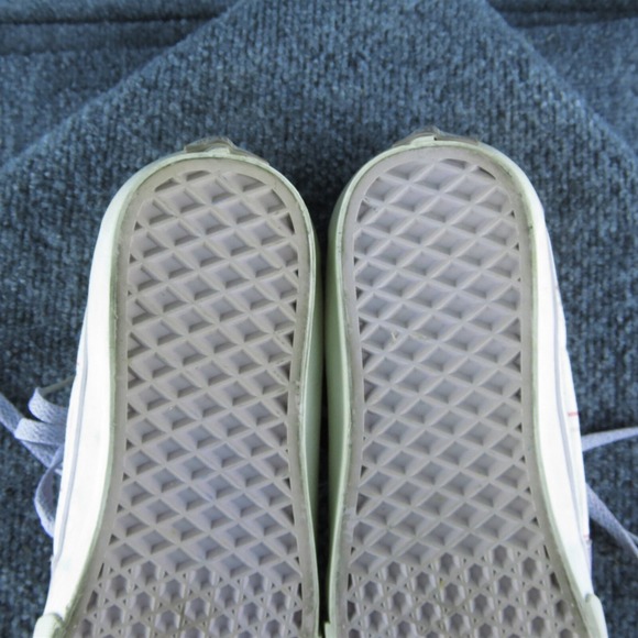 VANS  Women Sneaker Shoes Size 8.5 Medium‎ Purple Leather Lace Up - Picture 8 of 9